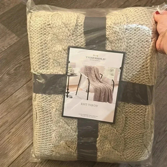 NWT Chunky Cable Knit Reversible Holiday
Throw Blanket Beige - Threshold - Picture 8 of 8